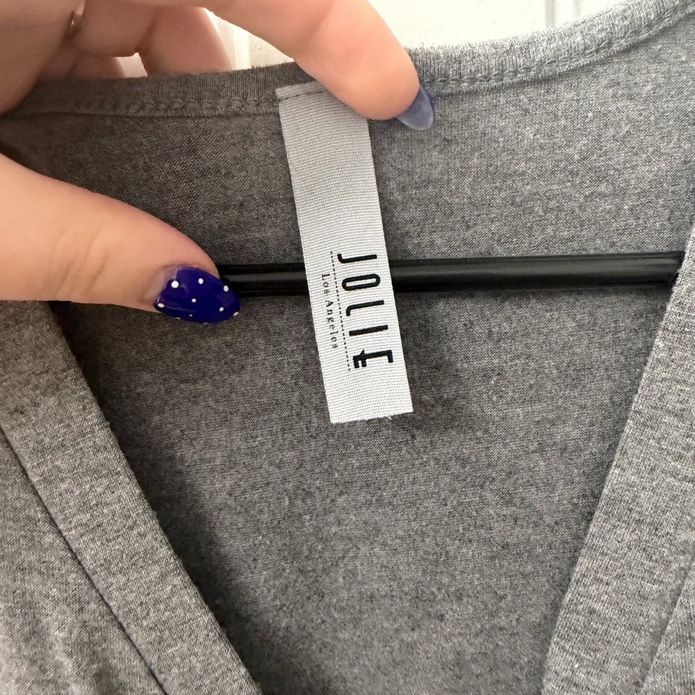 Gray button up Tied tank top - Picture 2 of 2